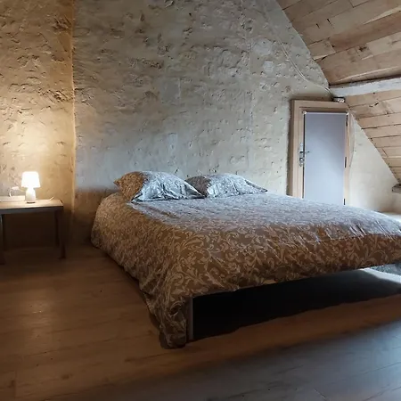 Nyaraló Ancienne Ferme Percheronne Du 18eme Siecle *